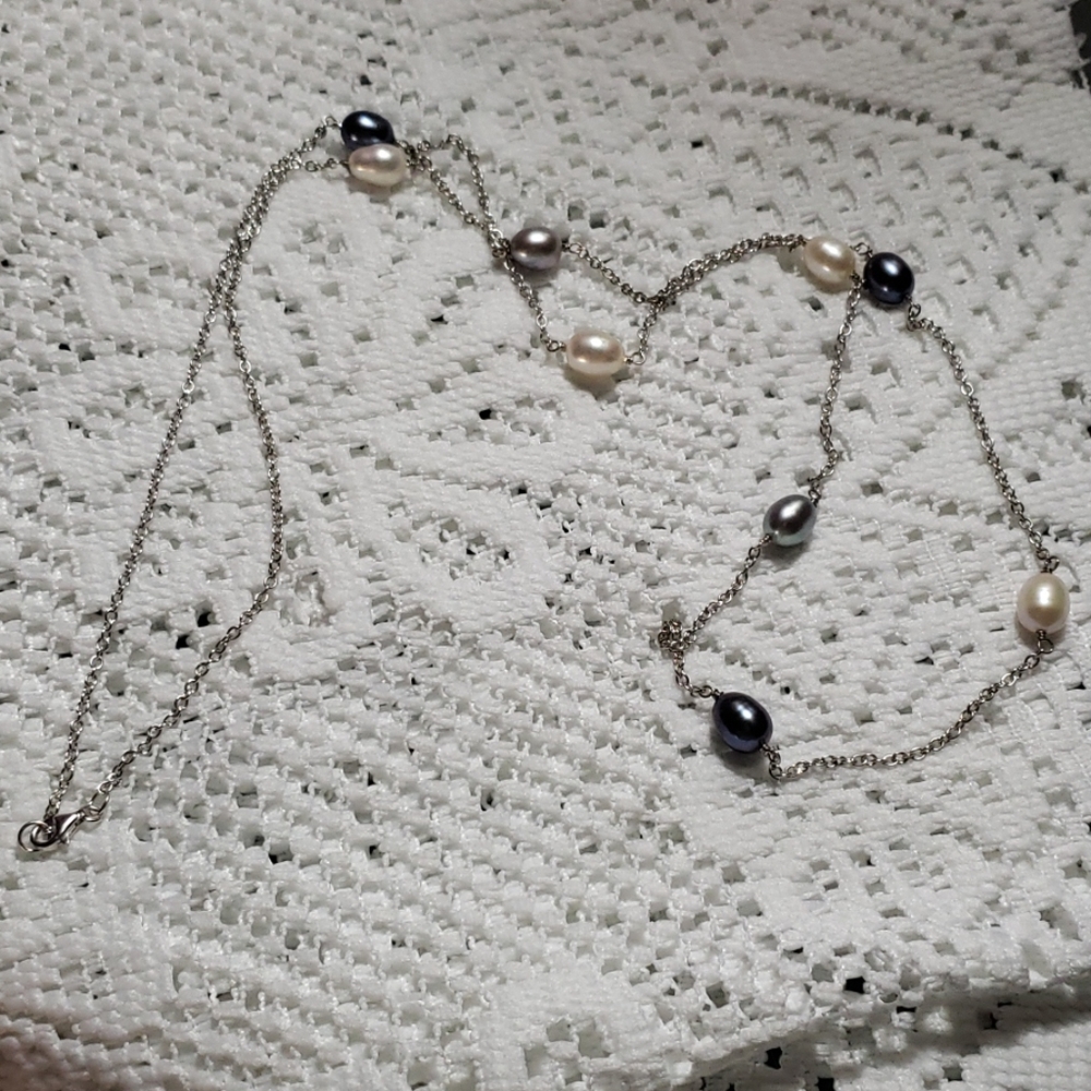 Vintage SS NF Multi Colored Pearl Necklace